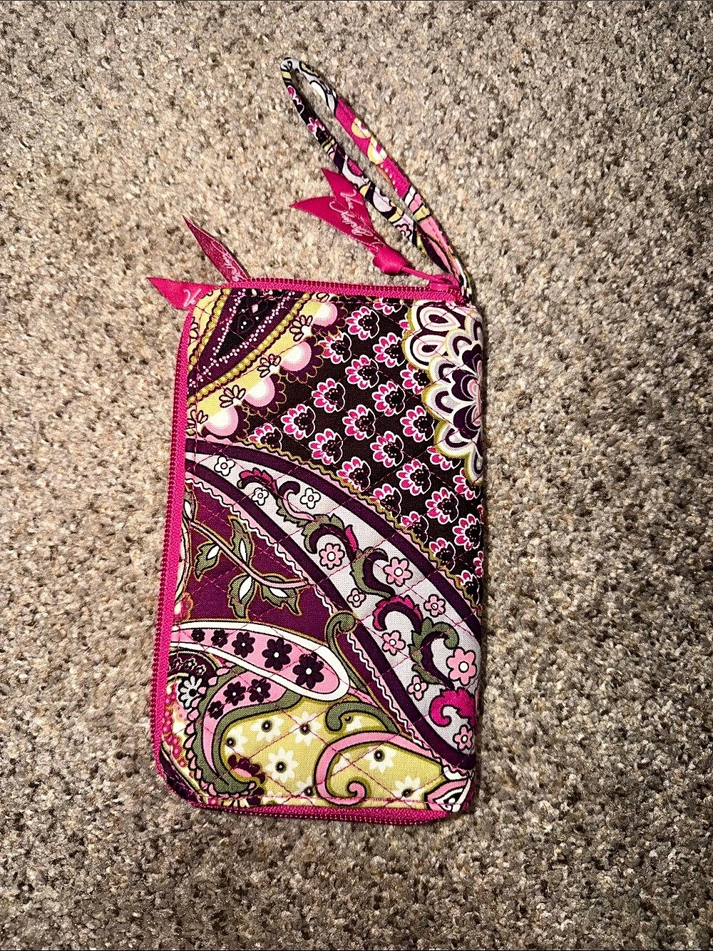 Vera Bradley All In One Wristlet Paisley Wallet in Pink & Purple